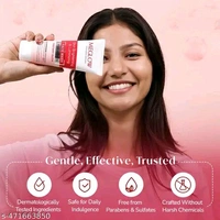 Meglow Skin Brightening & Luminous Face Wash 70g