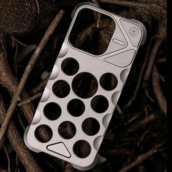 Apple iPhone 14, iPhone15, iPhone 16 Series Metal Alluminium Heat Protection Hybrid Mobile Case - Gold, I Phone 14