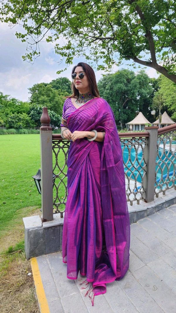 RangDhaaga Magenta Plain Raga Tissue Saree