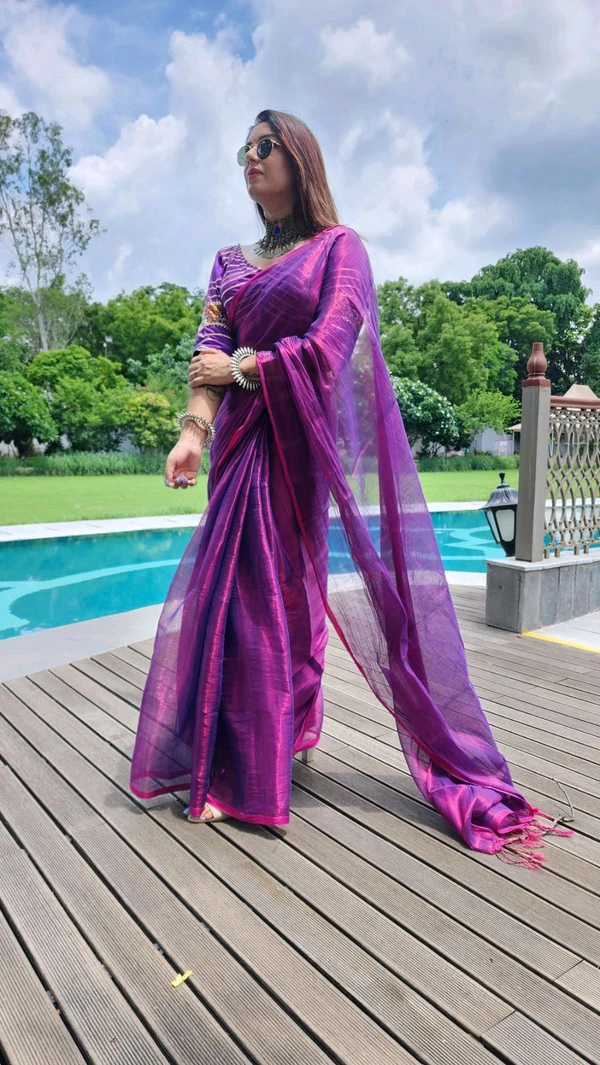 RangDhaaga Magenta Plain Raga Tissue Saree