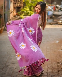 Rangdhaaga  Lilac Floral Hand Painted Saree