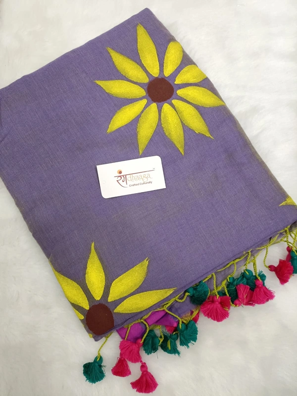 Rangdhaaga  Mauve Floral Hand Painted Saree