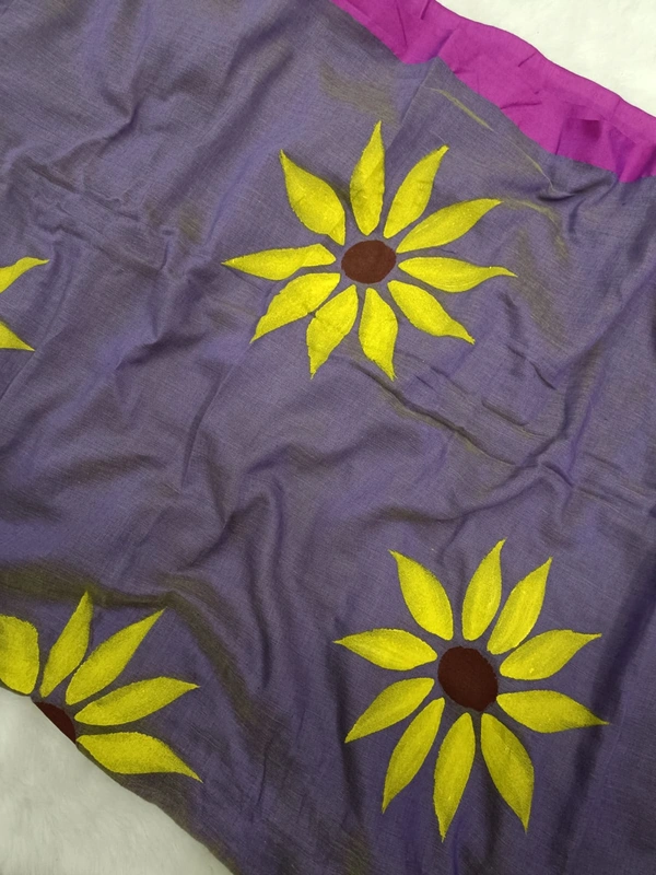 Rangdhaaga  Mauve Floral Hand Painted Saree