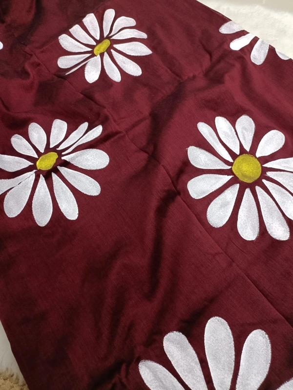 Rangdhaaga  Maroon Floral Hand Painted Saree