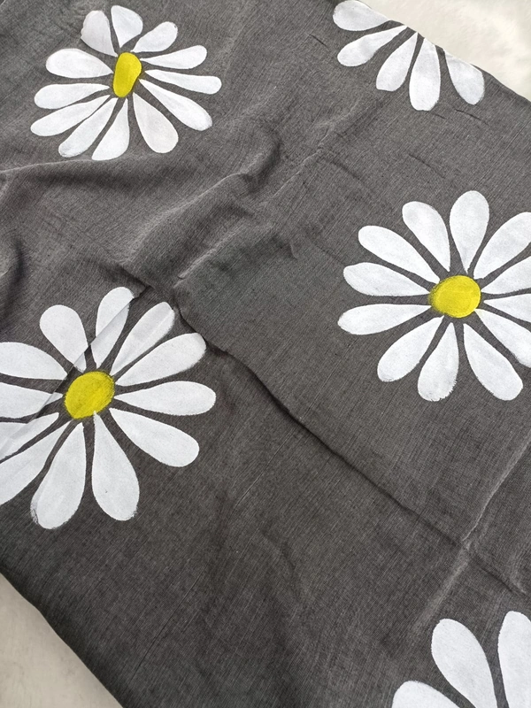 Rangdhaaga  Grey Floral Hand Painted Saree