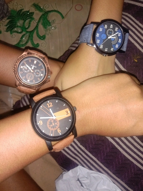 High Quality Premium Analog Watch 3 Combo Set  - Multi Colour, Free Size