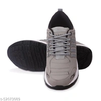 Relaxed Fabulous Men Sports Shoes - 7, Black