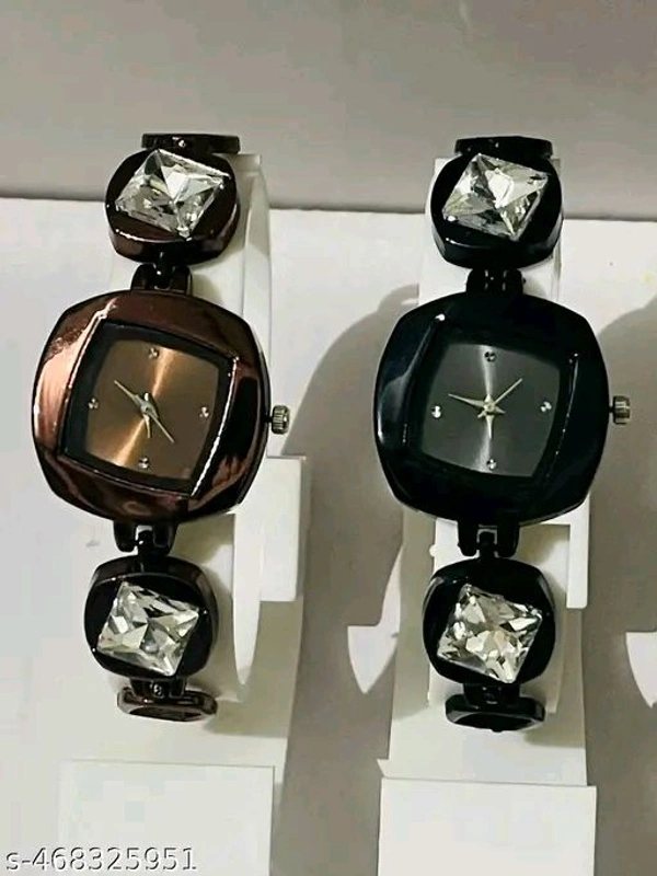 Ladies Analog Watch - Black, Free Size