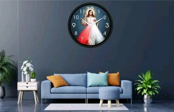Plastic And Glass Decorative Wall Clock 