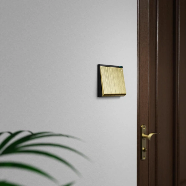 Anchor 6A 2M Door Bell Push -Oyster Princess Crown Gold - 8425