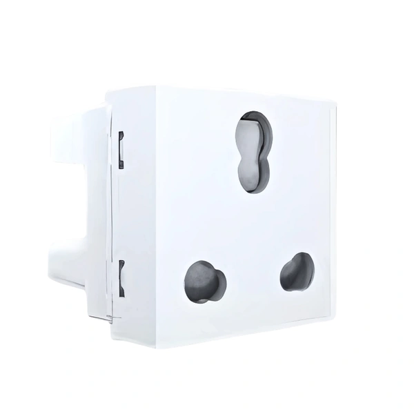 Hager 6 / 16A Socket White Protruded - WSNSK42