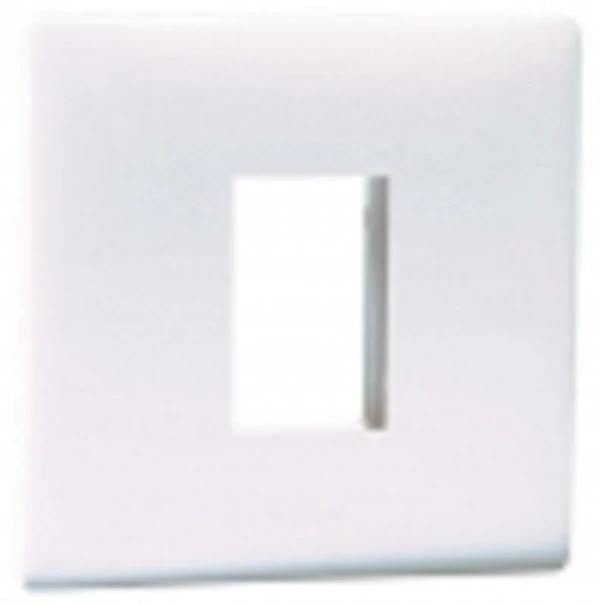 Legrand Mylinc Plate 1M - White