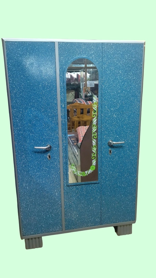 Steel Beeros - Thribble Door