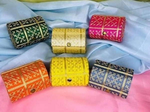 Matki Embroidered Bangle Box - 🔴 Prepaid Only