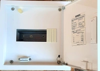 SIEMENS 6+2  8WAY  SPN DD DISTRIBUTION BOARD