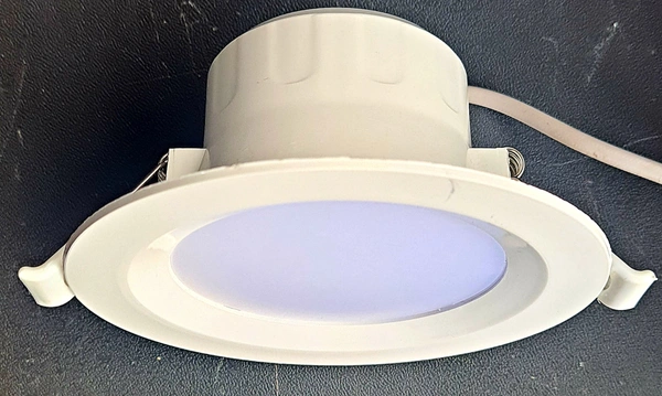 LEDVANCE 7W ECO LED DOWNLIGHT 3000k( GOLD COLOUR)