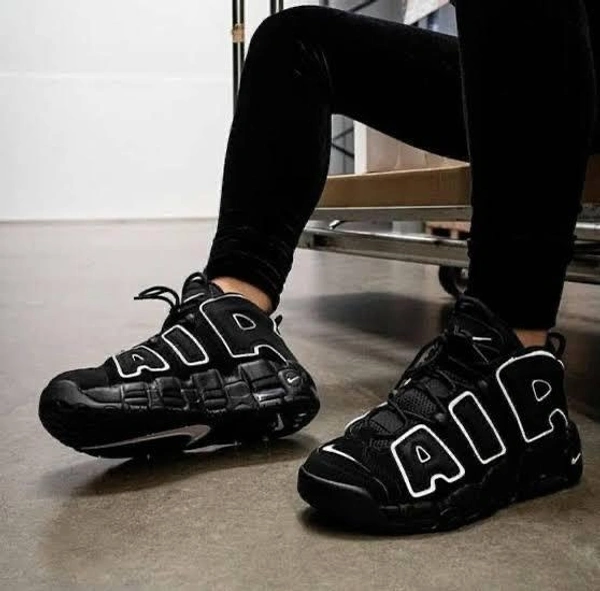 Nike Air More Uptempo Black