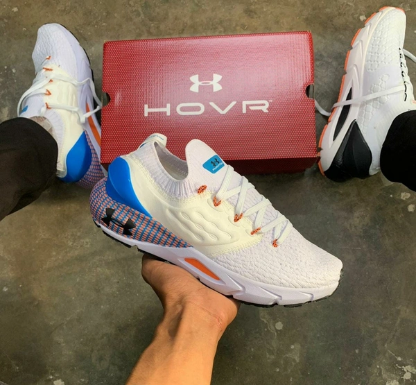 Under Armour HOVR
