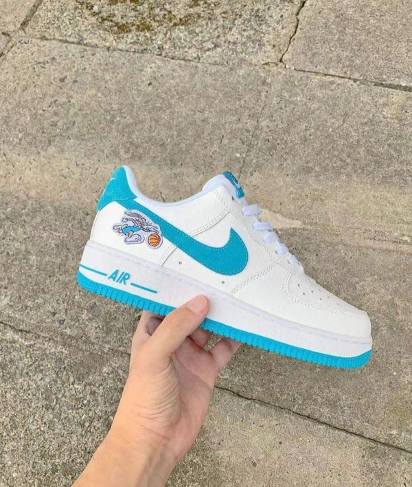 NIKE AIR FORCE SPACE JAM 2