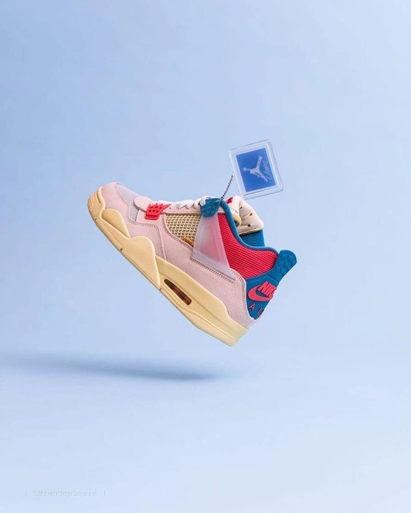 Jordan Retro 4 Guava