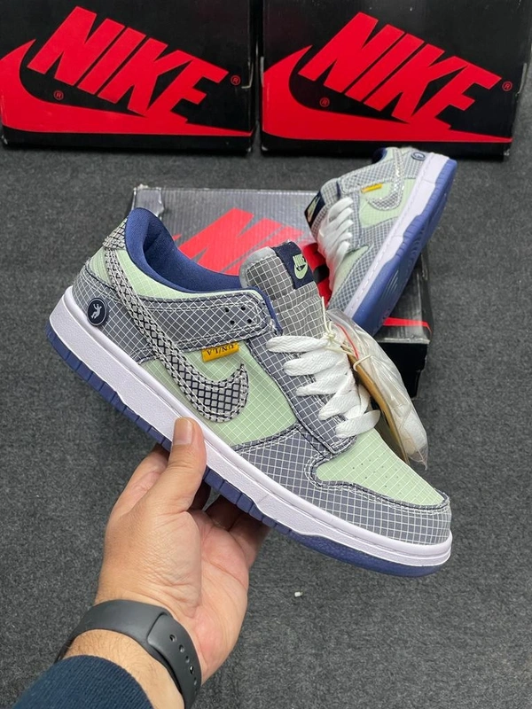 Union x Nike Dunk low pistachio