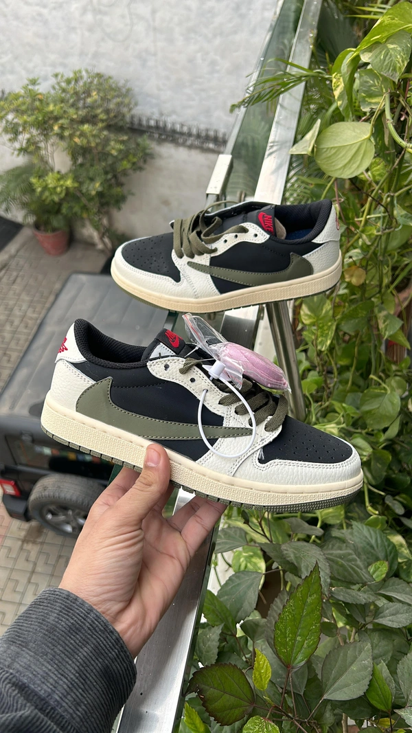 Jordan cut low jack cactus (41 - 45)