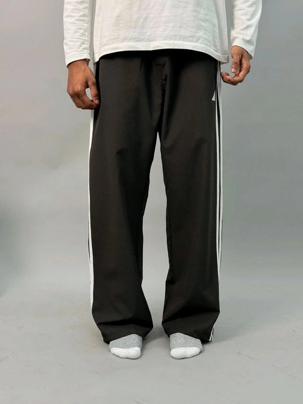TRACK PANTS (L,XXL)