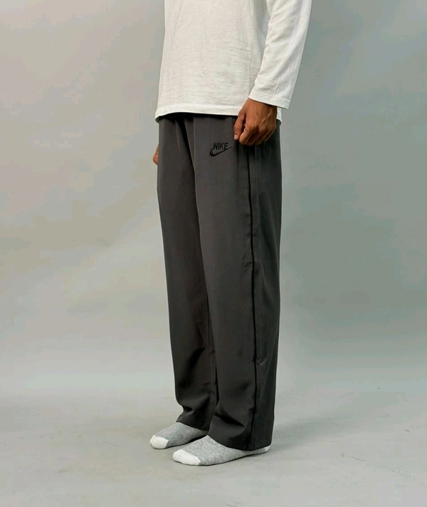 TRACK PANTS (L,XXL)