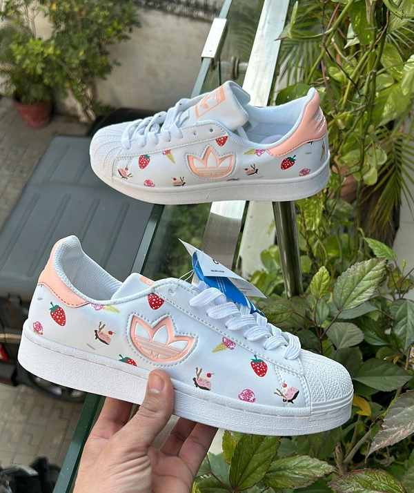 Adidas superstar girls (36 - 40)