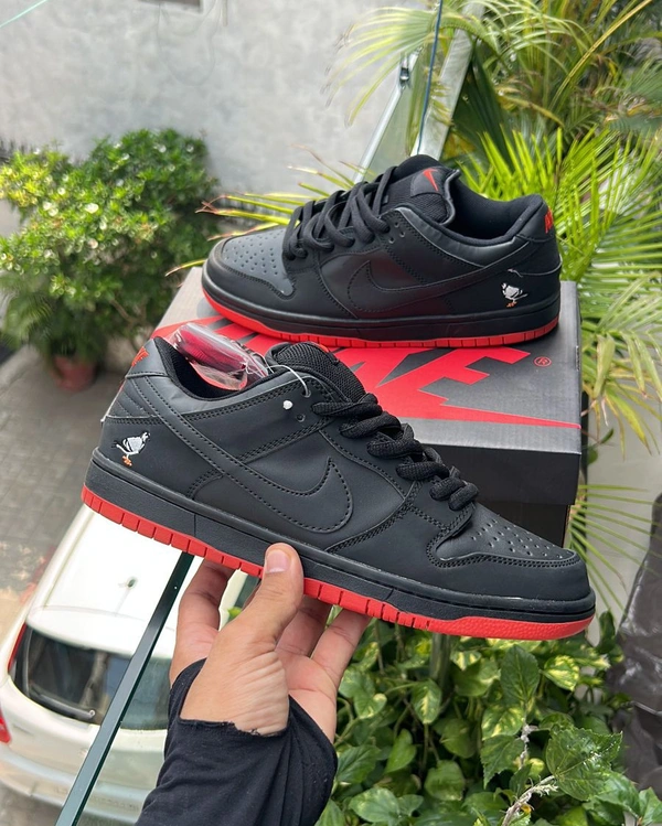 Nike SB DUNK pigeon (41 - 45)