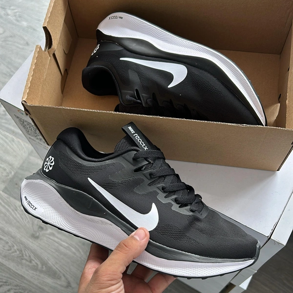 Nike react x 2023 (41 - 45)
