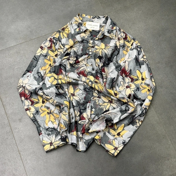 Premium Printed Shirt (M)