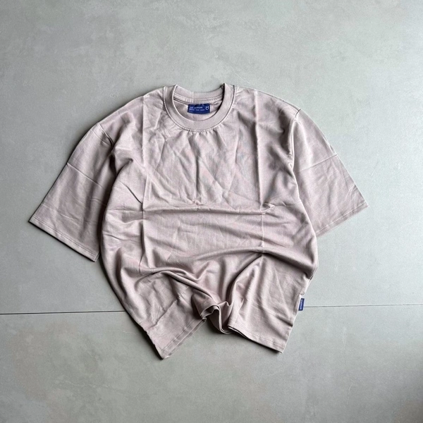 Five Sleeve Tshirt (M,XL)