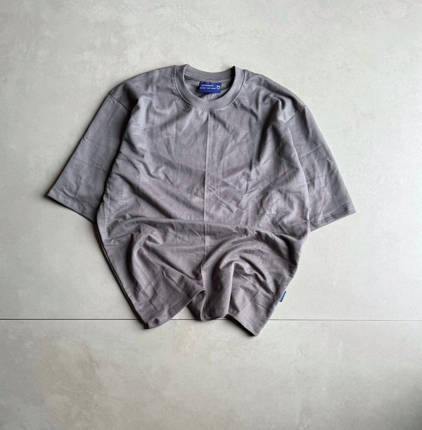 Five Sleeve T-shirt (XS)