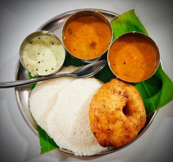 Idali Vada Combo