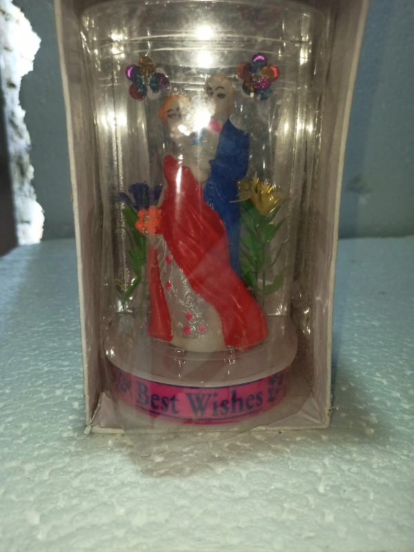Couple Medium Light Gift