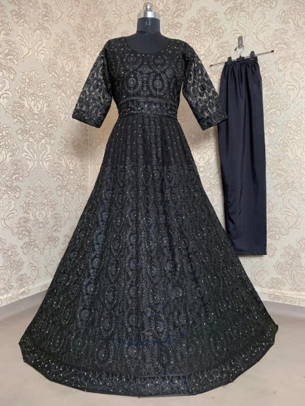 LONG GOWN - Black