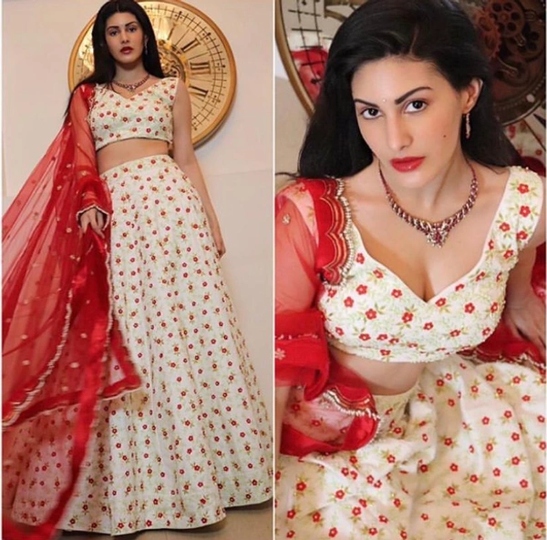 LATEST SIMPLE LEHENGA