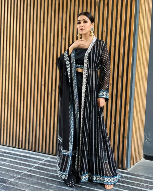 black colour different look