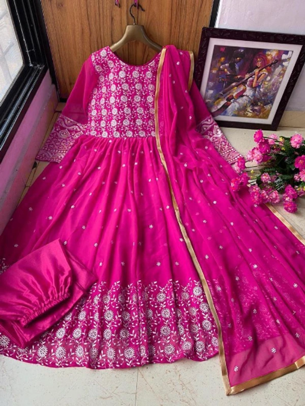  EMBROIDERED GEORGETTE    OUTFIT - Pink