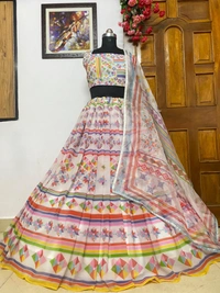 DESIGNER LAHENGA CHOLI