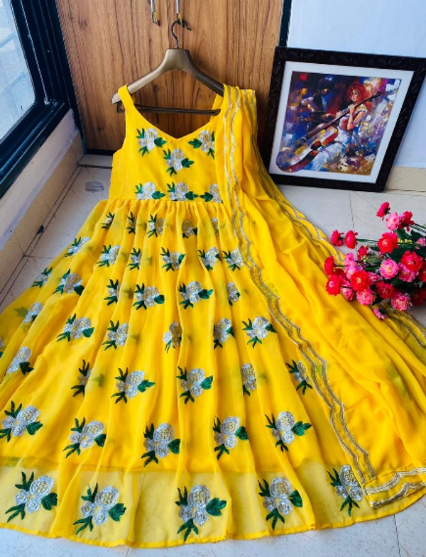 EMBROIDERED  GEORGETTE   OUTFIT