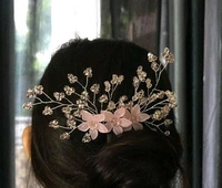 This fabulous and elegant hair Comb is totally handmade - 1