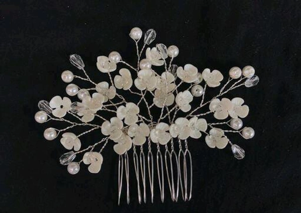 This fabulous and elegant hair Comb is totally handmade - 5