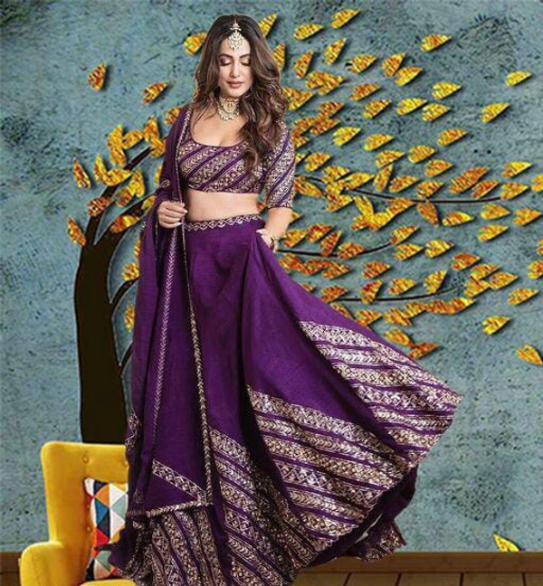 Heena Khan Lehenga Design Mirror Work