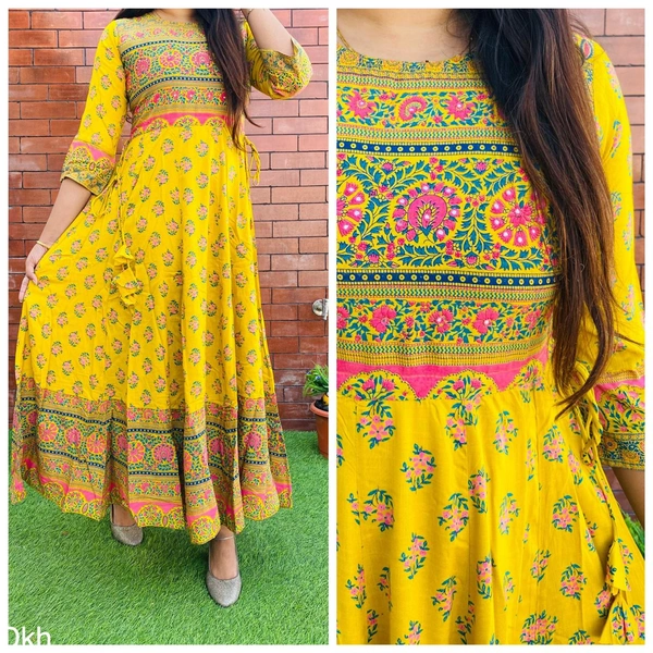 Attrective Rayon Gown With Beautiful Print & Latakans