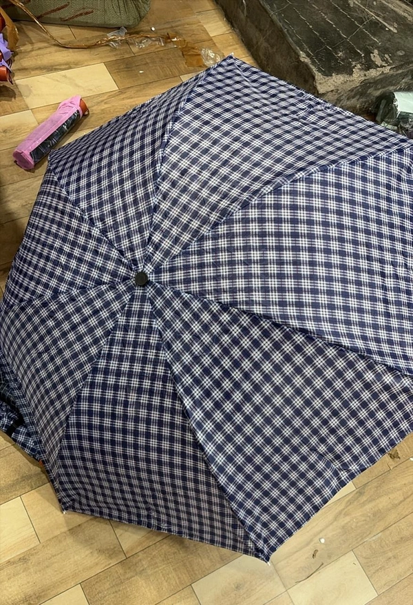Check Umbrella With 3 Fold Double Layer For Men And Women | Check Design On Canopy | Umbrellas For Boys And Girls With Transperent Pouch | 8ribs, D-112cm, L-96cm, H-58cm |