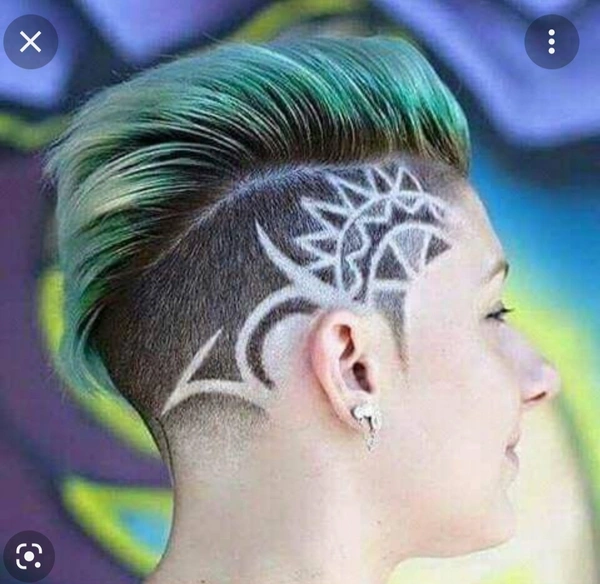 Disaen Cut  - geen, D_vien Look Salon
