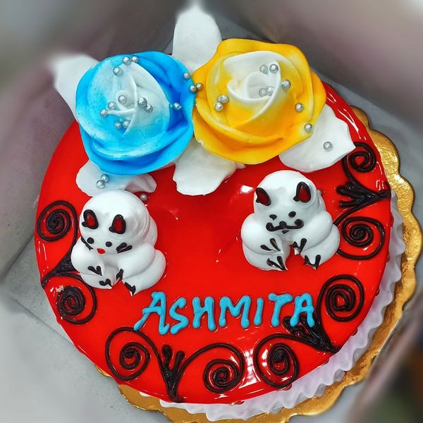Strawberry Flavour Cake With Cute Teddy 
