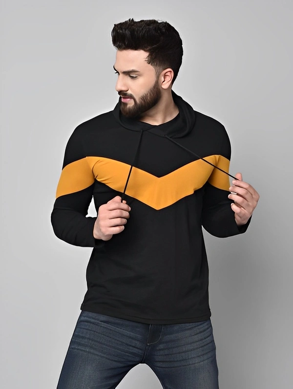 SHAPPHR Color Block Men Hooded Neck Black T-Shirt - Yellow, L